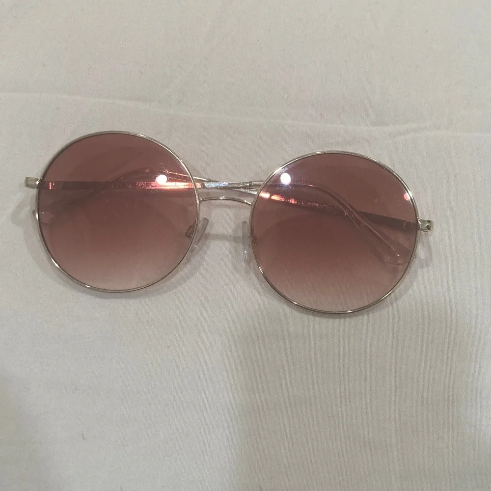 Round Silver Frame Sunglasses with Pink Gradient Lenses